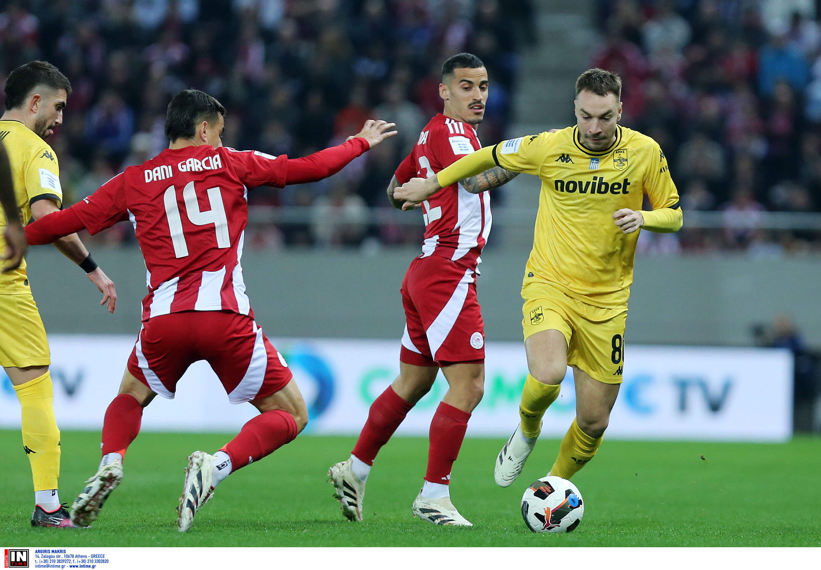 Η Super League στο όριο με ειδικά στοιχήματα και ενισχυμένες αποδόσεις! (1/11)