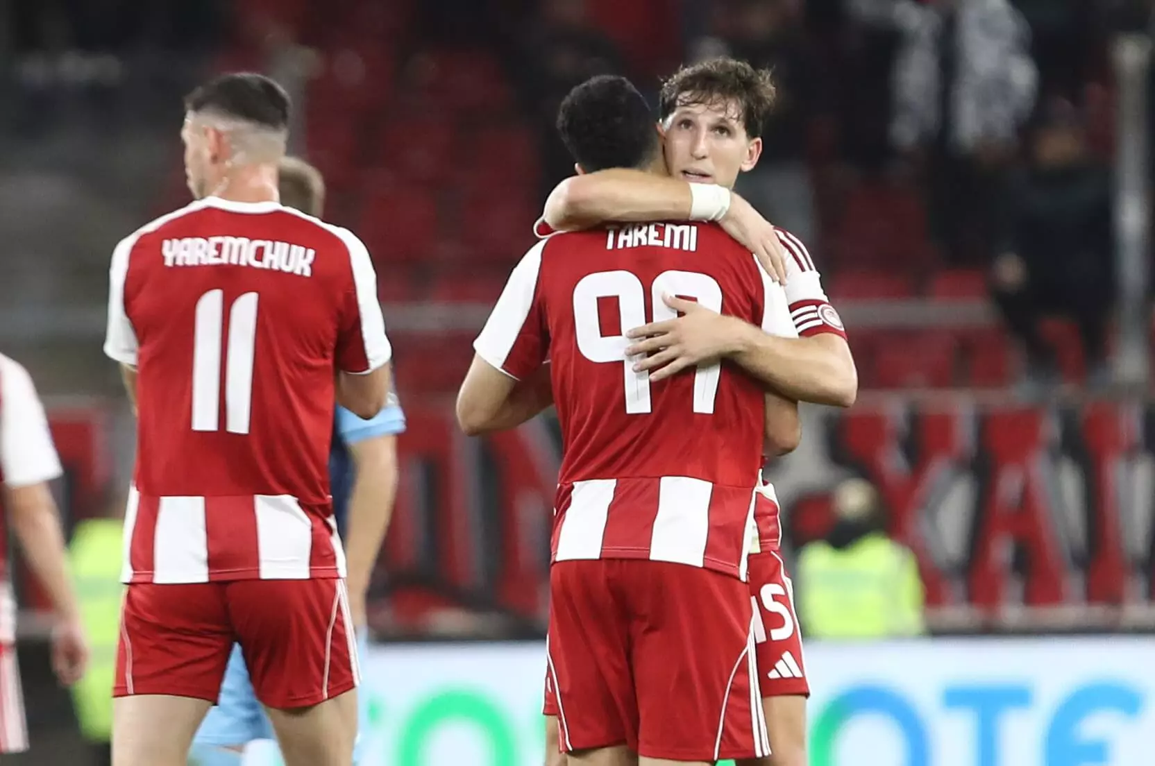 Ο Ολυμπιακός την κοιτάζει στα μάτια σε απόδοση φωτιά! (26/11)