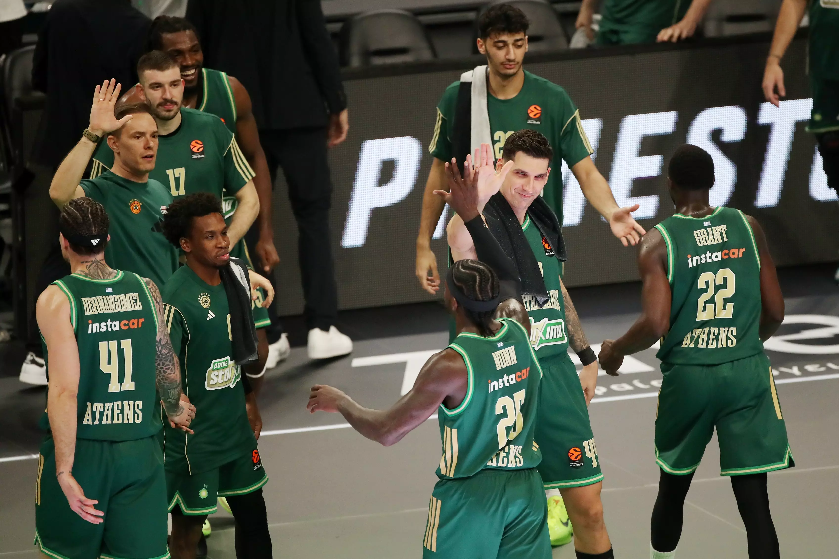 Σταθερά στην κορυφή με ειδικά στοιχήματα και ενισχυμένες αποδόσεις! (5/12)